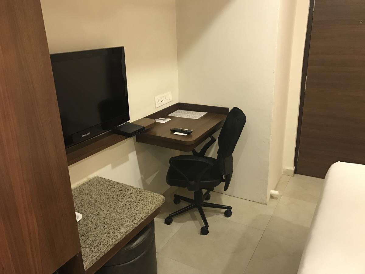Best Western Alkapuri, Vadodara Exterior foto